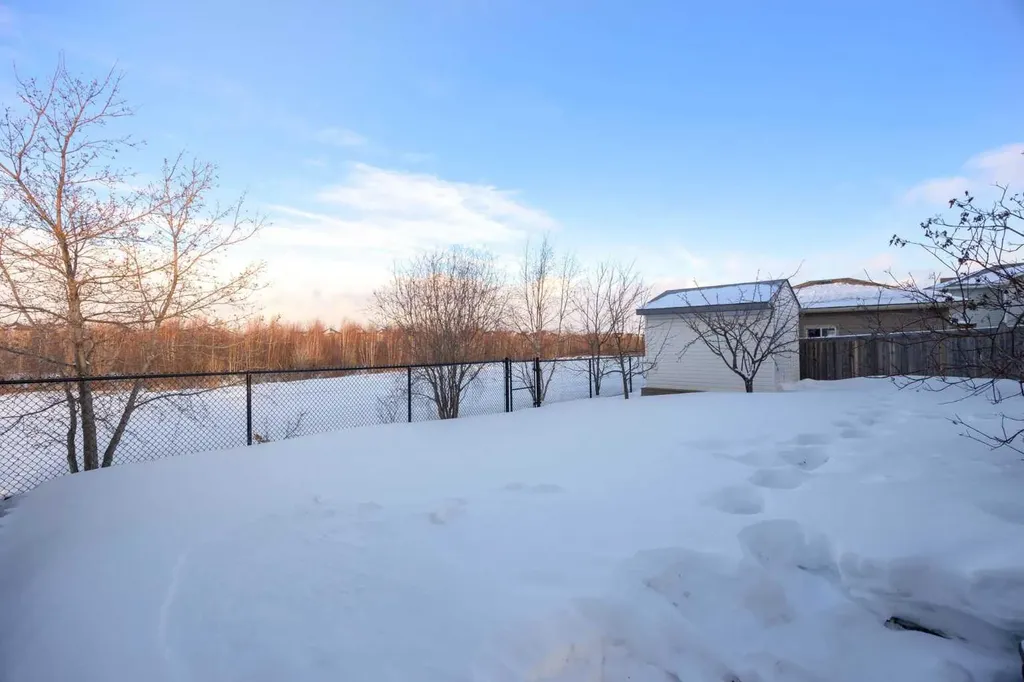 237 Trillium Road Fort Mcmurray AB T9K0H3
