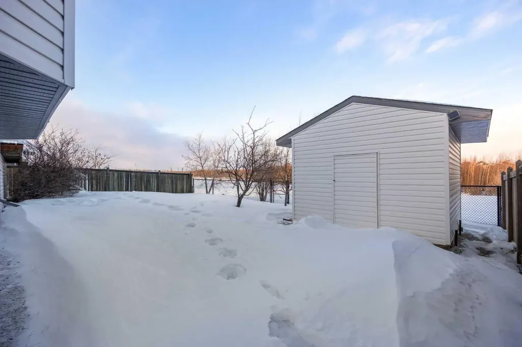 237 Trillium Road Fort Mcmurray AB T9K0H3