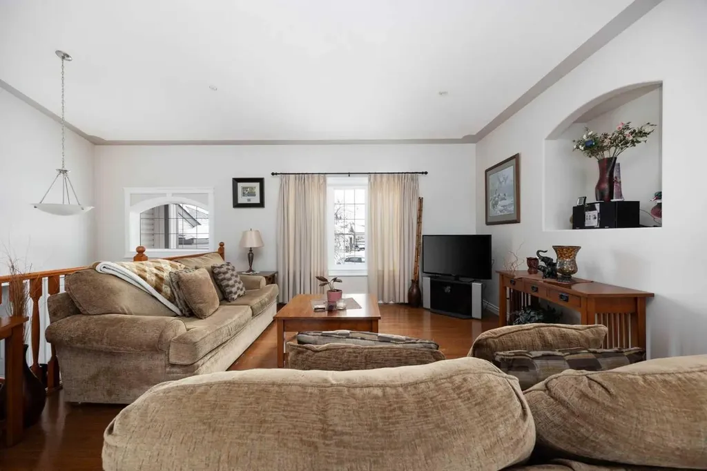 237 Trillium Road Fort Mcmurray AB T9K0H3