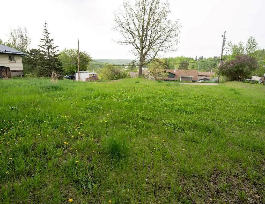 4912 59 Street Athabasca AB T9S1L6