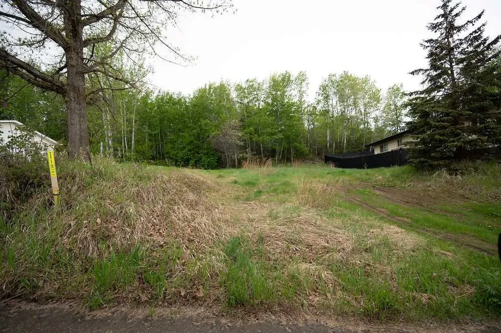4912 59 Street Athabasca AB T9S1L6