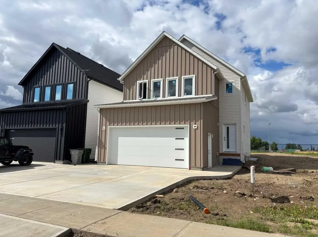 6906 35 Street Lloydminster AB T9V 2Z4