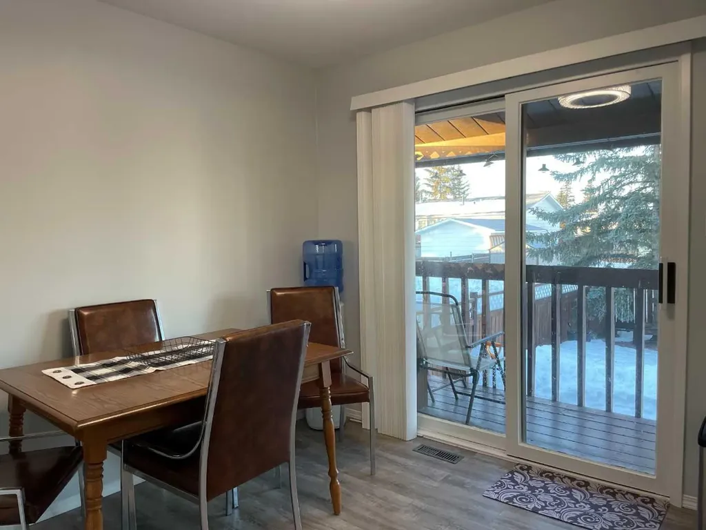 4516 45 Street Rycroft AB T0H 3A0