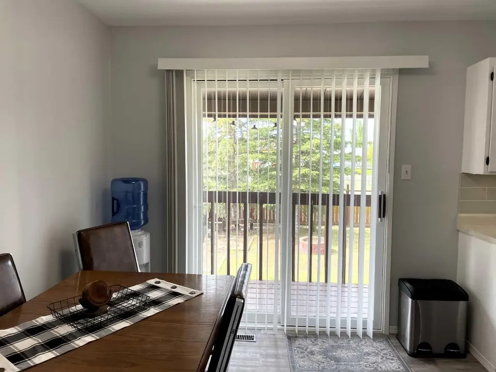 4516 45 Street Rycroft AB T0H 3A0