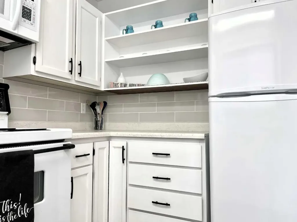 4516 45 Street Rycroft AB T0H 3A0