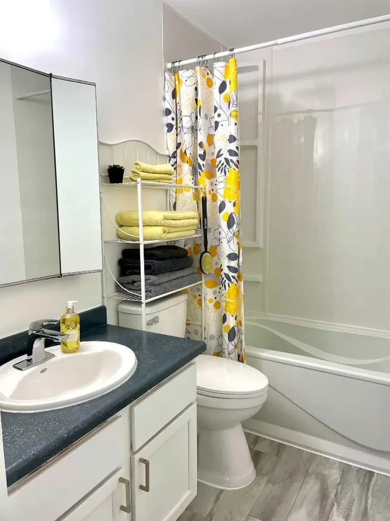 4516 45 Street Rycroft AB T0H 3A0
