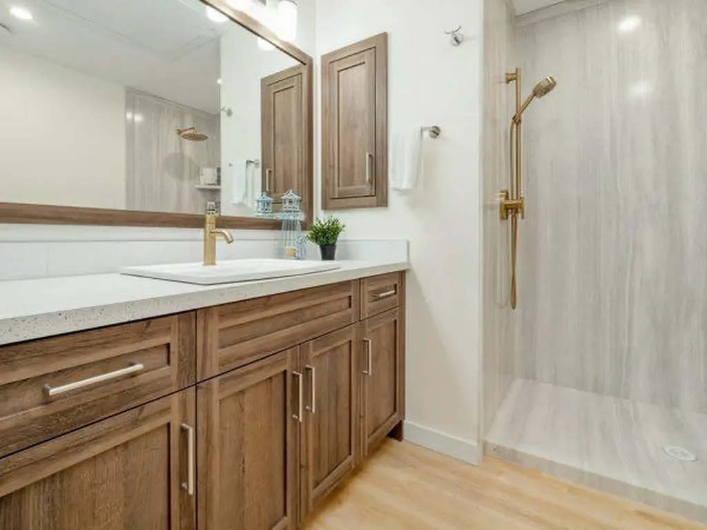 721 7 Avenue W Cardston AB T0K 0K0