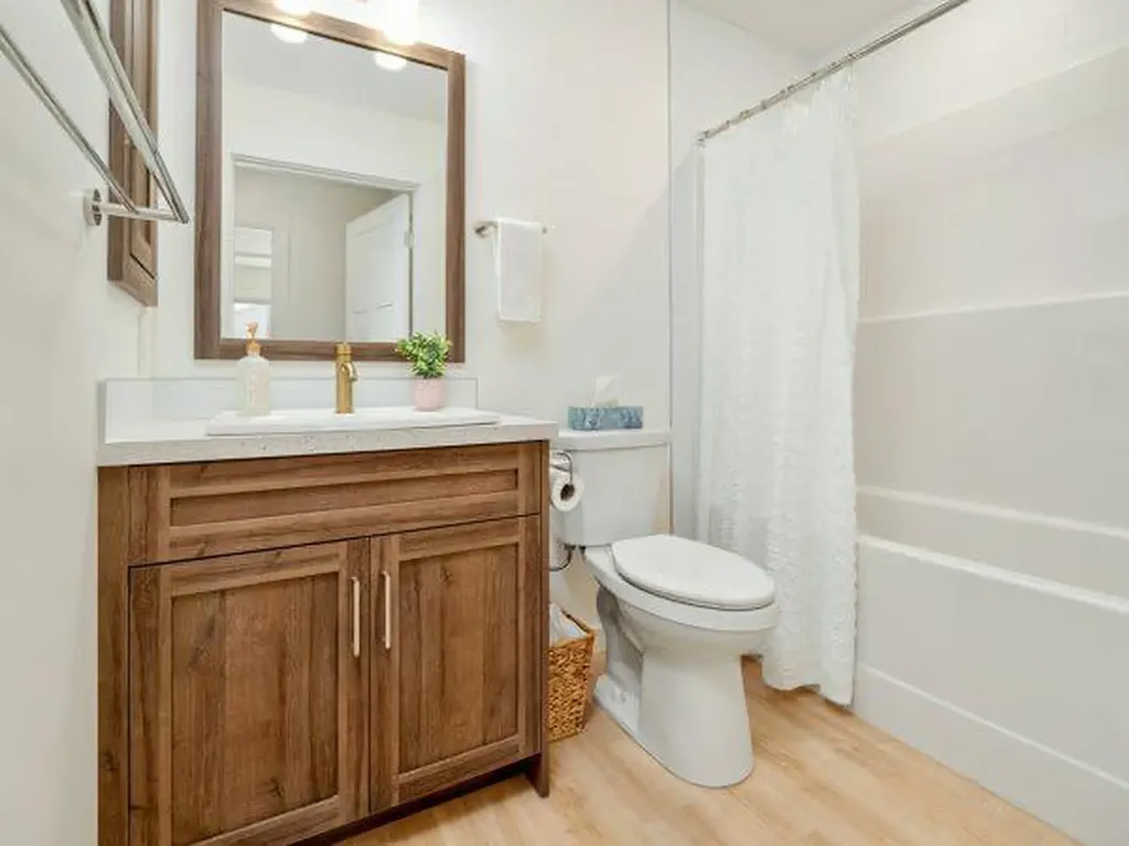 721 7 Avenue W Cardston AB T0K 0K0