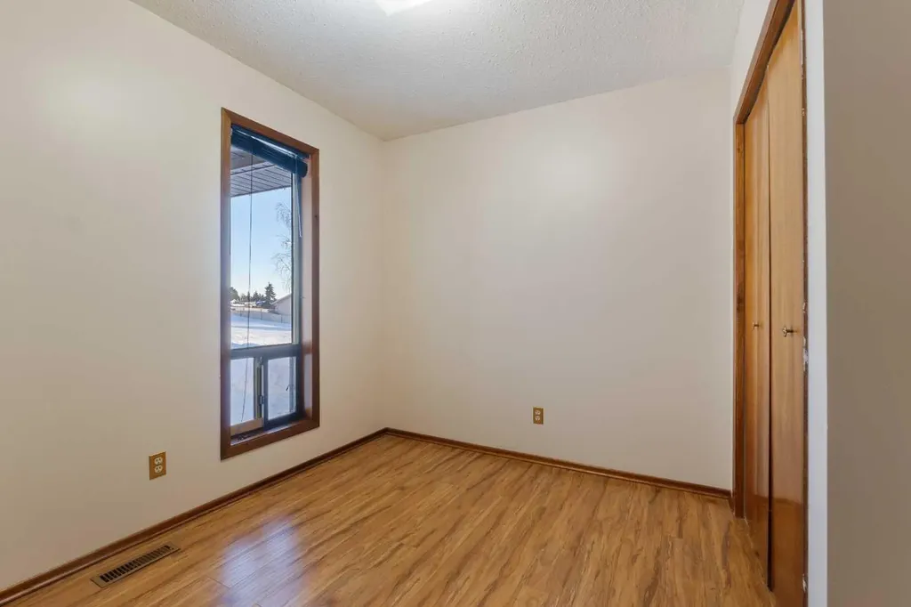 27 Tressa Street Swan Hills AB T0G 2C0