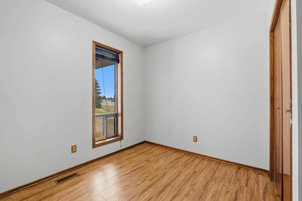 27 Tressa Street Swan Hills AB T0G 2C0