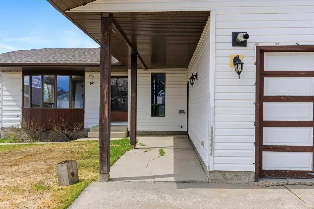 27 Tressa Street Swan Hills AB T0G 2C0