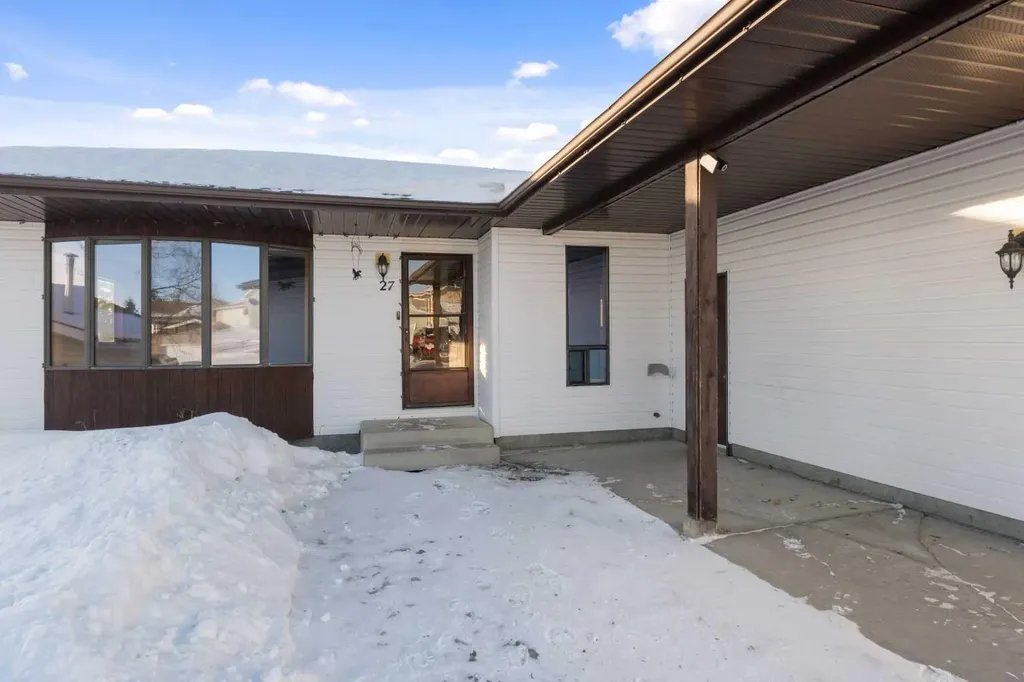 27 Tressa Street Swan Hills AB T0G 2C0