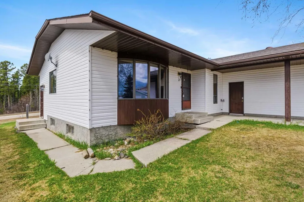 27 Tressa Street Swan Hills AB T0G 2C0