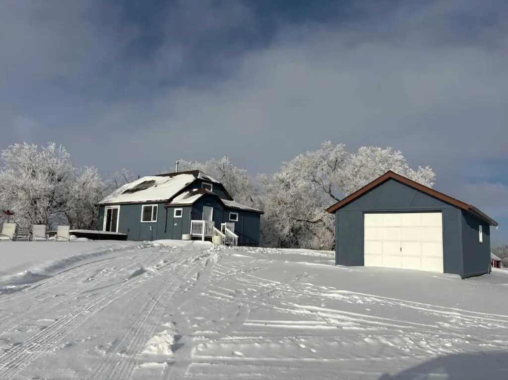 40025 Range Road 222 Rural Lacombe County AB T0M0X0