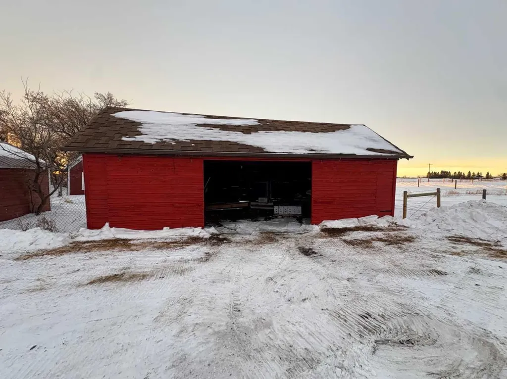 40025 Range Road 222 Rural Lacombe County AB T0M0X0