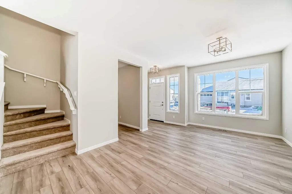 354 Ellen Park Crossfield AB T0M 0S0