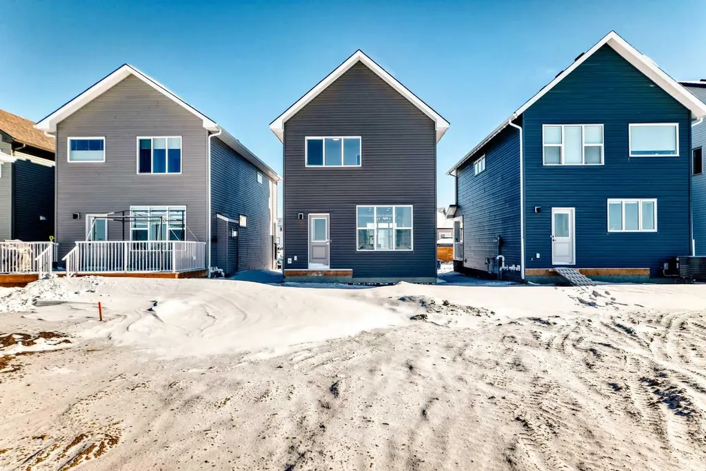 354 Ellen Park Crossfield AB T0M 0S0