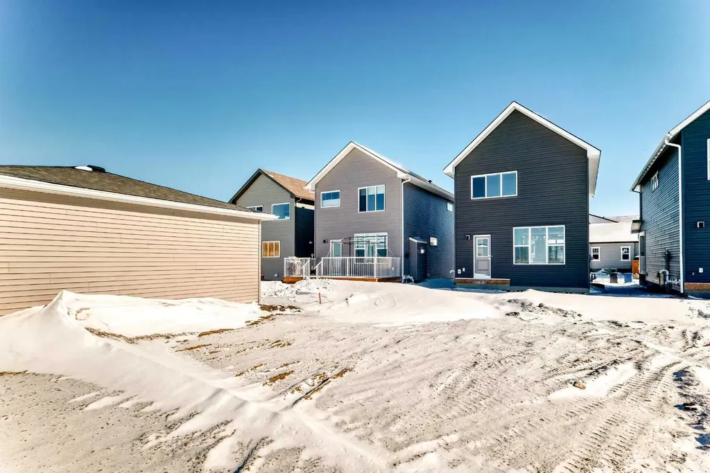 354 Ellen Park Crossfield AB T0M 0S0