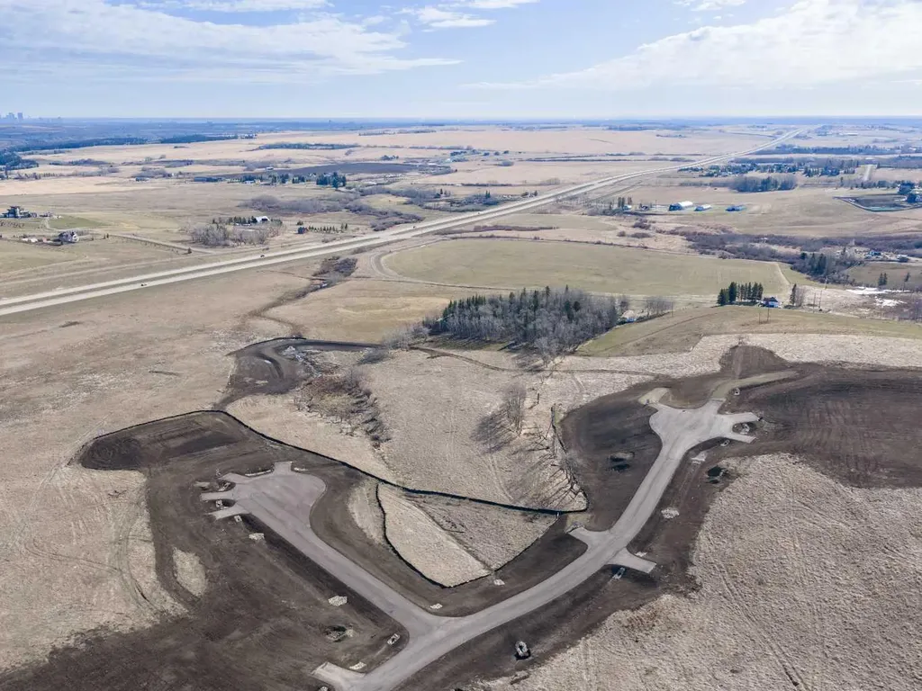 Nw; 20; 22; 2; 5 Rural Foothills County AB T1S2P6