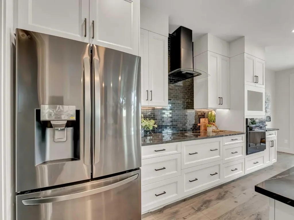 34 Palisades Way NE Medicine Hat AB T1C 2B4