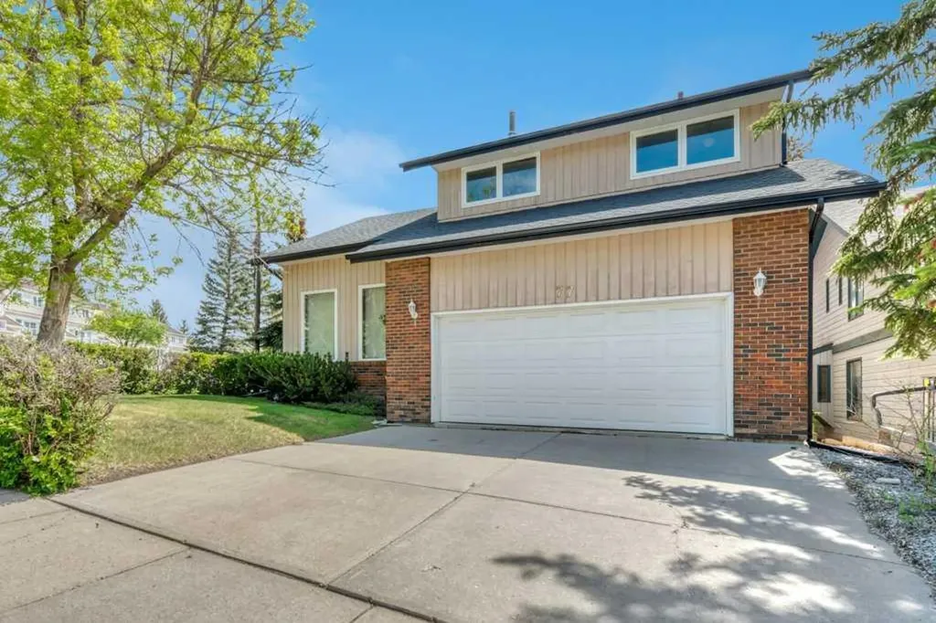 77 Edgewood Rise NW Calgary AB T3A 2T6