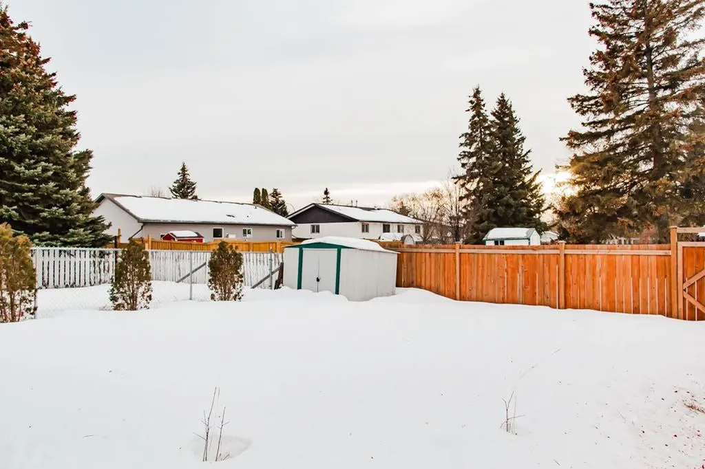 7720 Patterson Drive Grande Prairie AB T8V 3Z7