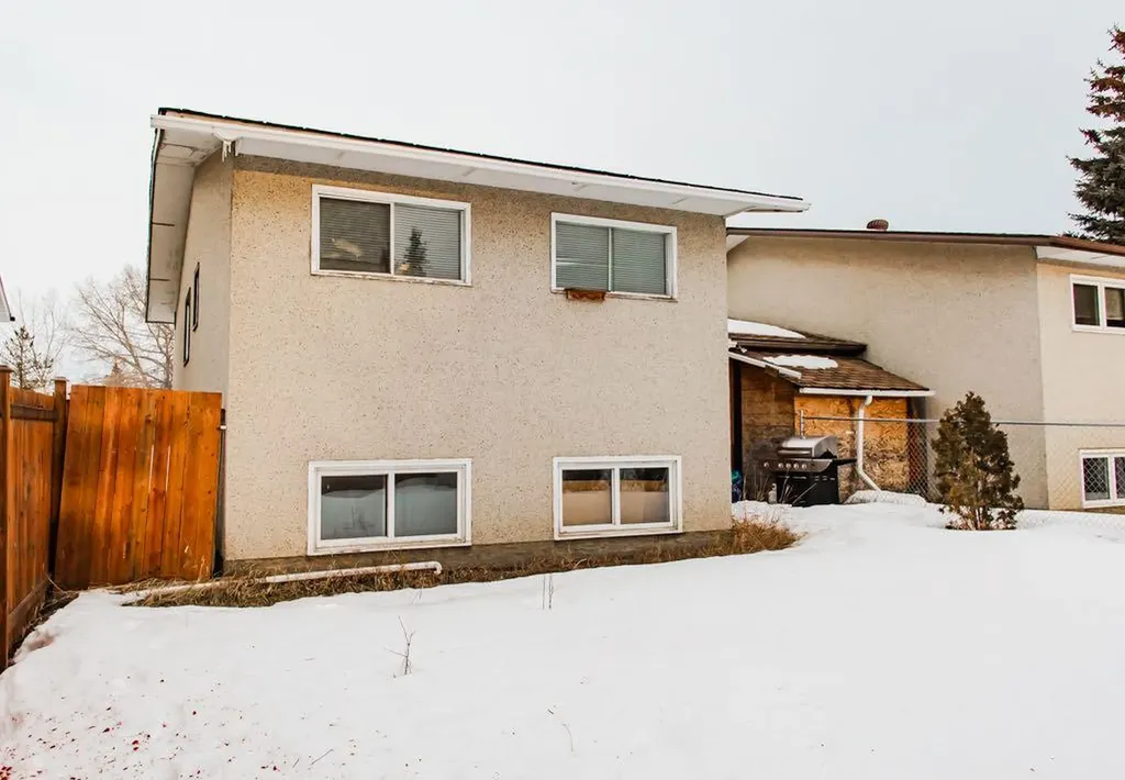 7720 Patterson Drive Grande Prairie AB T8V 3Z7