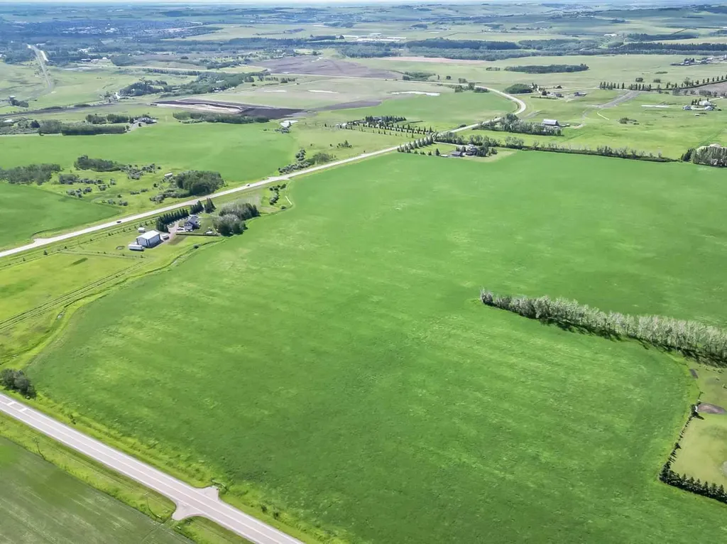 338165 Hwy 549 W Rural Foothills County AB T1S 2Z3