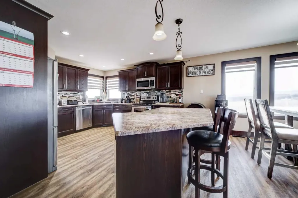 30319 Township Road 6-2a Rural Pincher Creek No. 9 M.d. Of AB T0K1W0