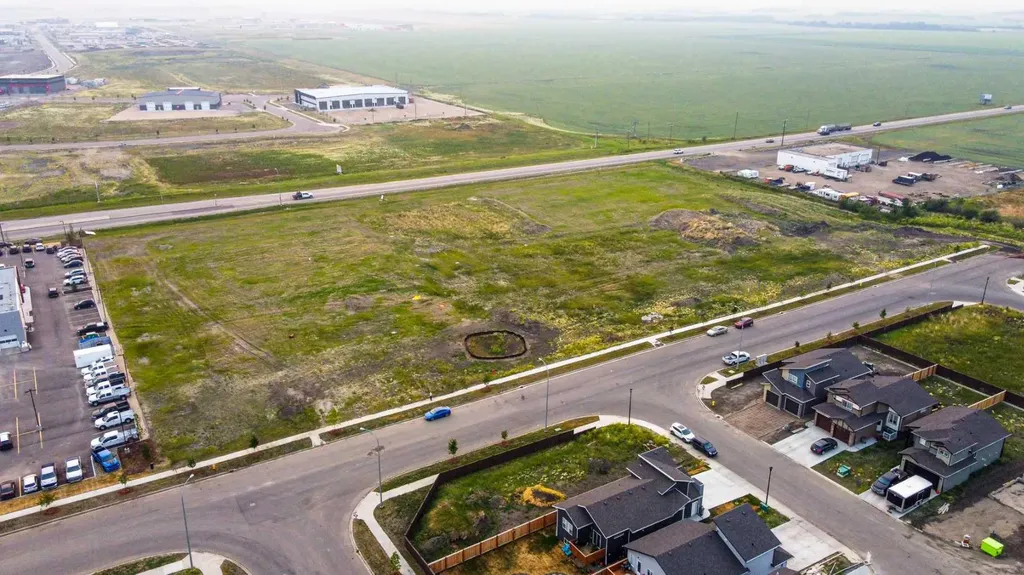 . 115 Street Grande Prairie AB T8V 8B5