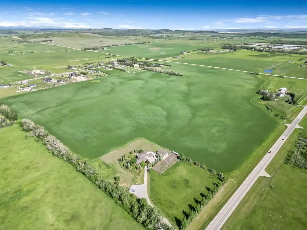 338165 Hwy 549 W Rural Foothills County AB T1S 2Z3