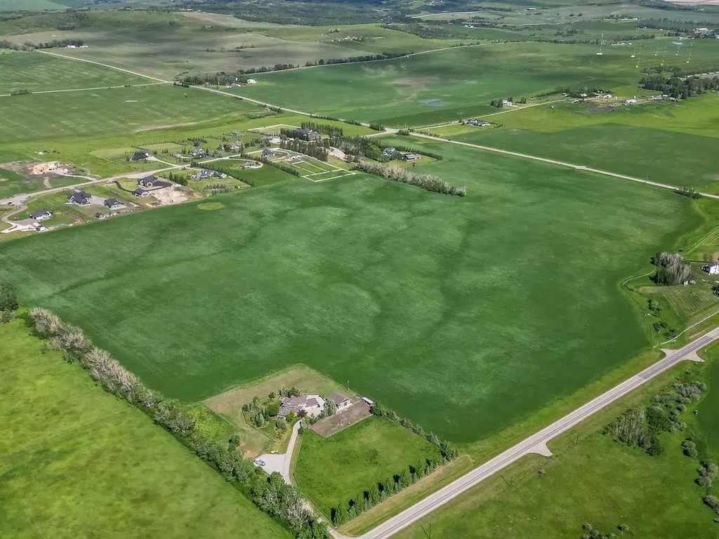 338165 Hwy 549 W Rural Foothills County AB T1S 2Z3