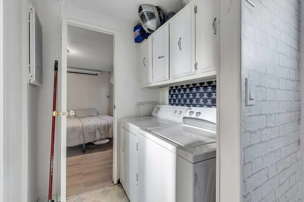 101 Huntstrom Drive NE Calgary AB T2K 5V5