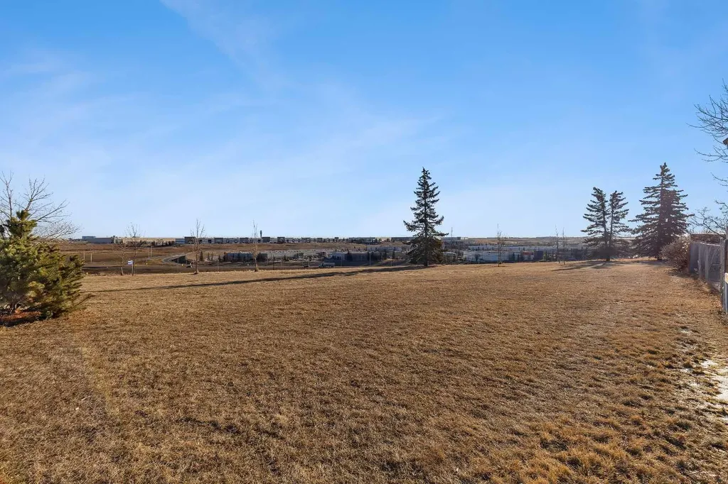 101 Huntstrom Drive NE Calgary AB T2K 5V5