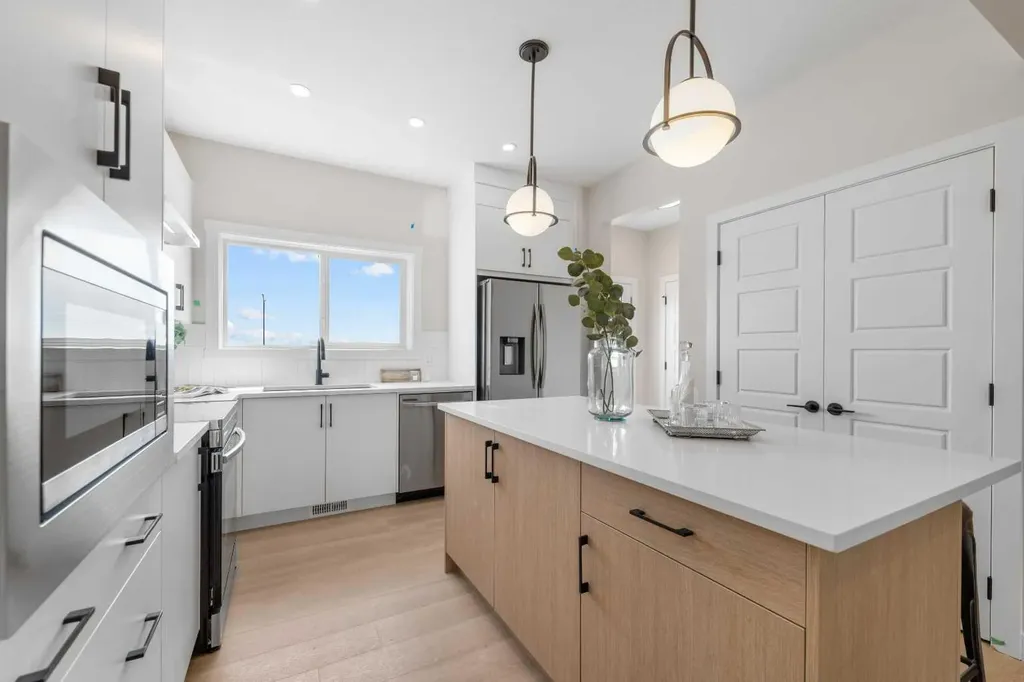 84 Buffaloberry Manor SE Calgary AB T3M 4A4