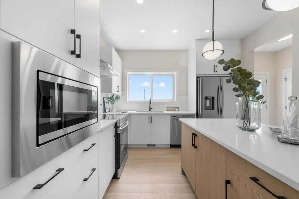 84 Buffaloberry Manor SE Calgary AB T3M 4A4