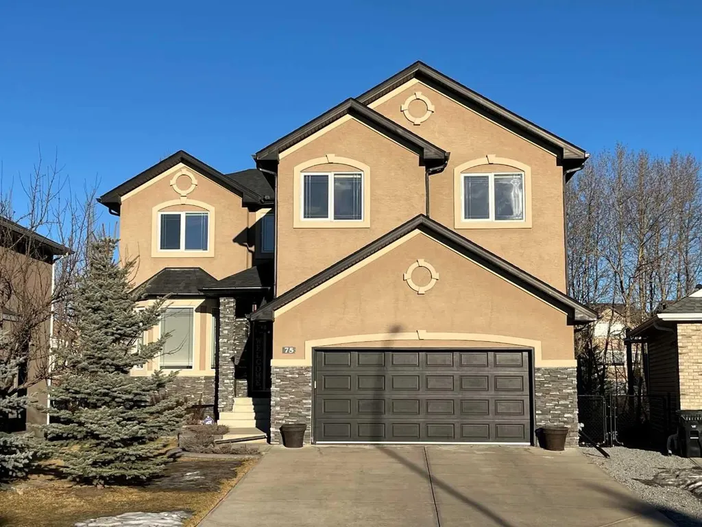 75 Royal Abbey Rise NW Calgary AB T3G 4Y5