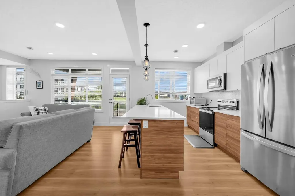 4397 Seton Drive SE Calgary AB T3M 3A7