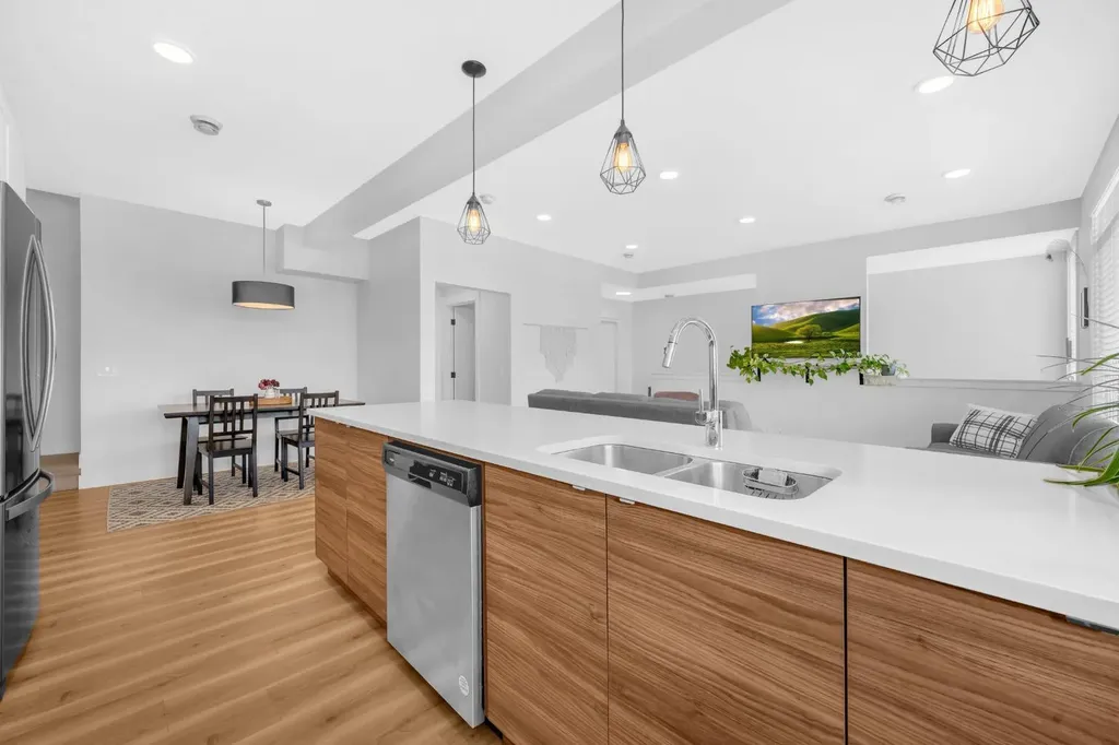 4397 Seton Drive SE Calgary AB T3M 3A7