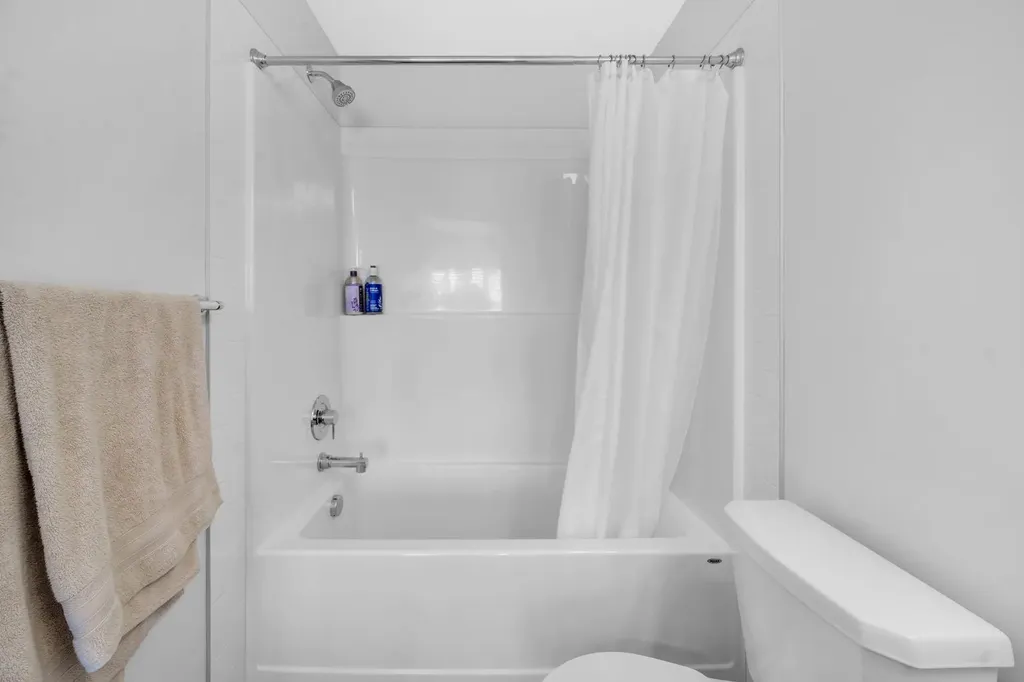 4397 Seton Drive SE Calgary AB T3M 3A7
