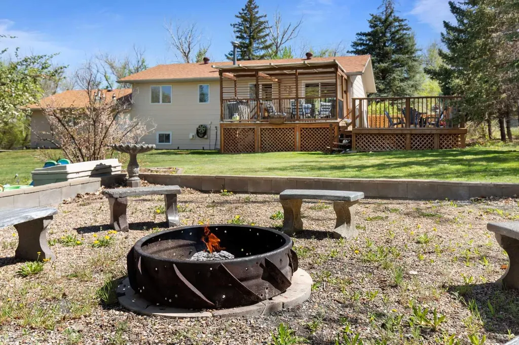 467 10 Street Dunmore AB T1B 0K1