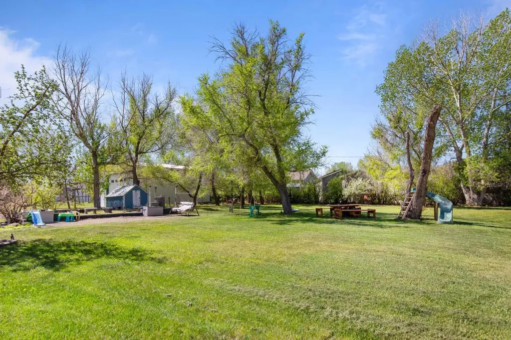 467 10 Street Dunmore AB T1B 0K1