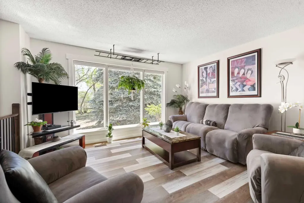 467 10 Street Dunmore AB T1B 0K1