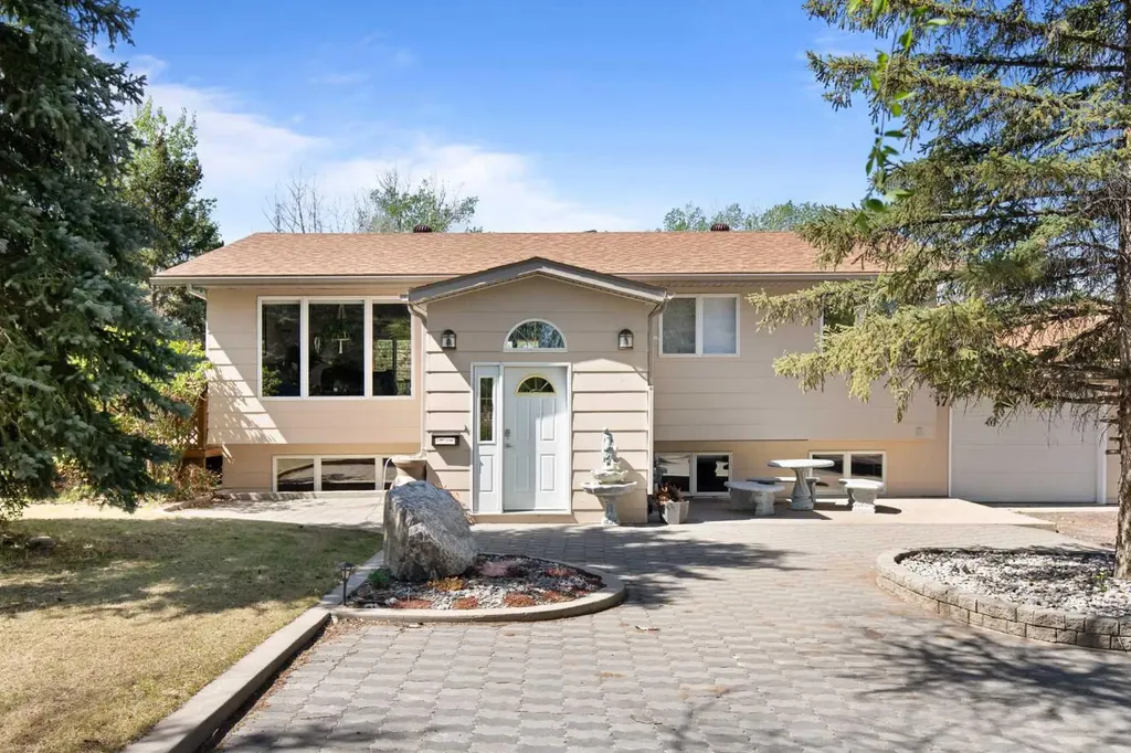 467 10 Street Dunmore AB T1B 0K1