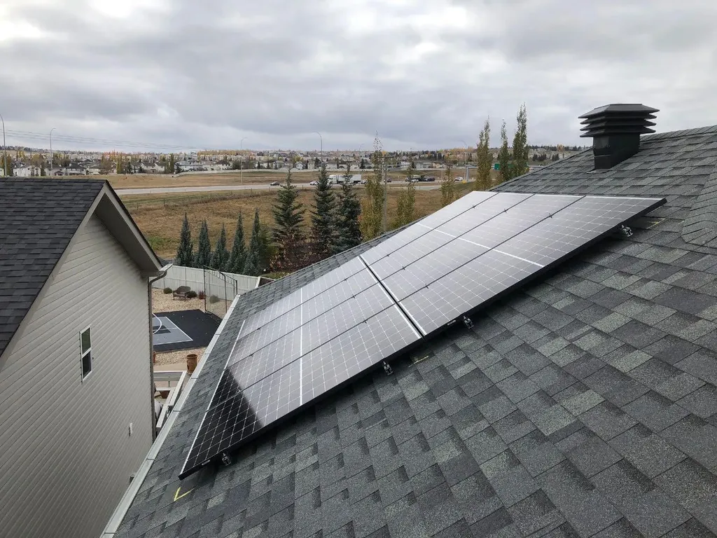 153 Kincora Bay NW Calgary AB T3R 1L4