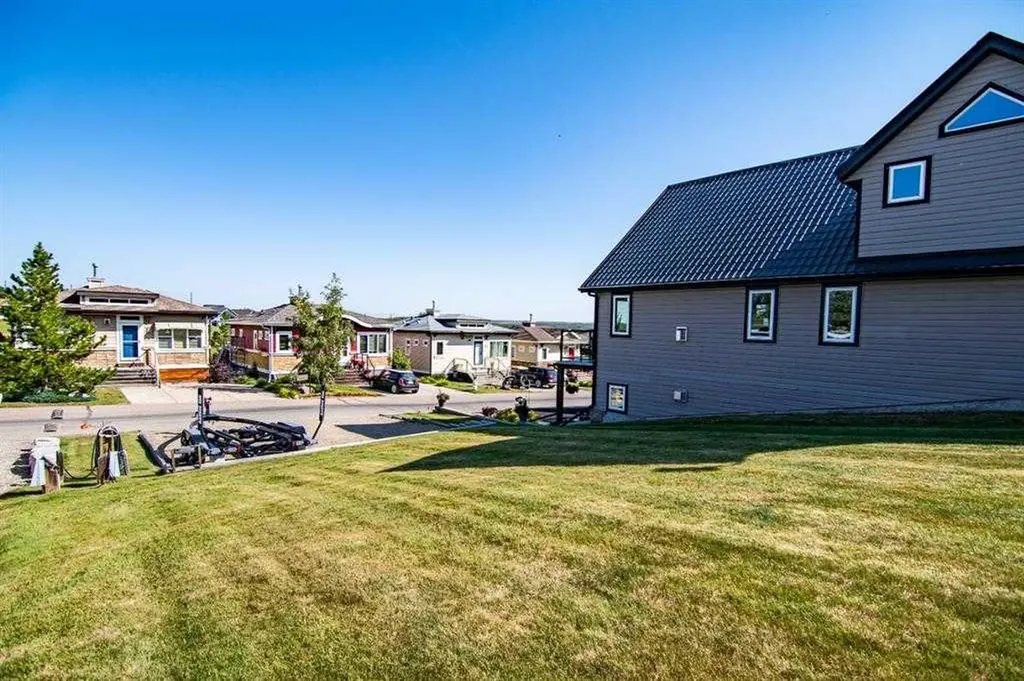 25054 South Pine Lake Road Rural Red Deer County AB T0M 1R0