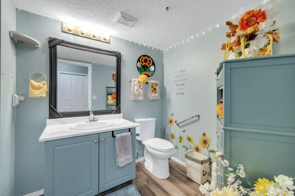 56 Carroll Crescent Red Deer AB T4P 3Y3