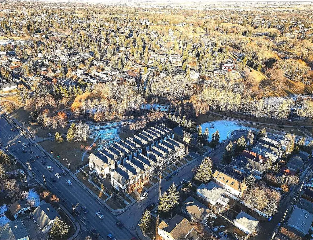 1426 23 Avenue NW Calgary AB T2K 1M5