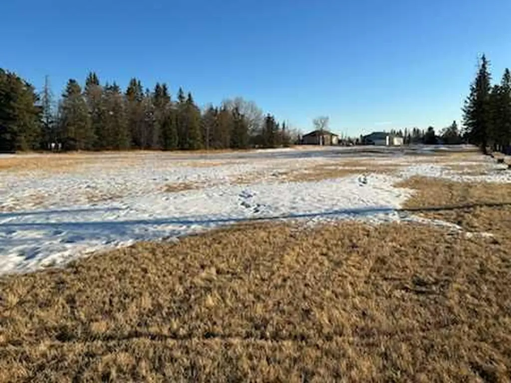 PLAN:1013905 Block: 3, Lot: 1 Three Hills AB T0M 2N0