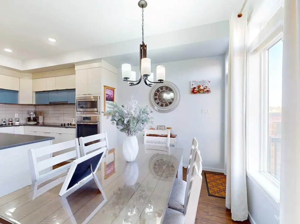 402 Highlands Boulevard W Lethbridge AB T1J 5K5